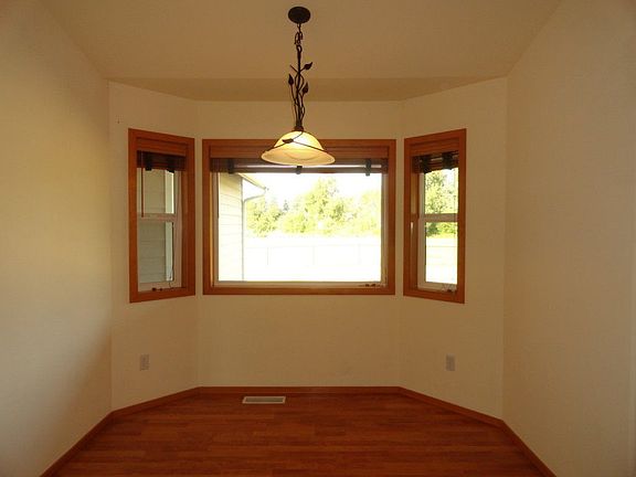5th image of 3448 78th Ave SE