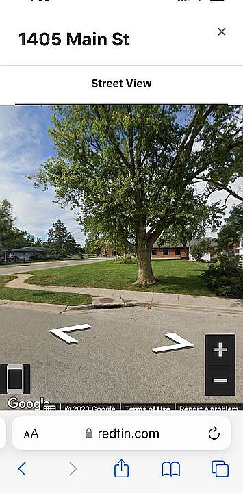 2nd image of 1405 Main St