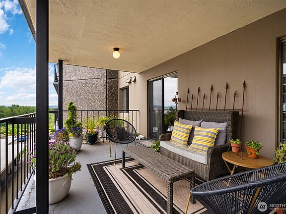 4th image of 5535 E Evergreen Boulevard #7302