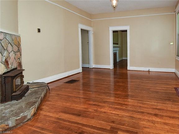 4th image of 517 N Cameron Ave
