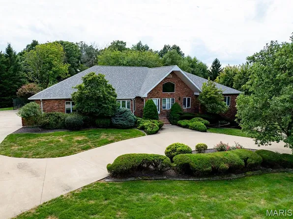 1 Orchard Point Rd, Hannibal, MO 63401
