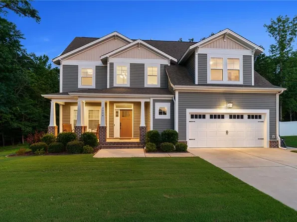 2024 Herons Pointe Ln, Suffolk, VA 23434