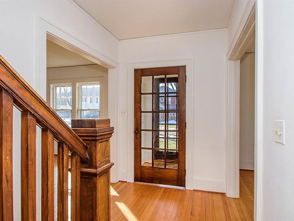 4th image of 1515 Morton Ave