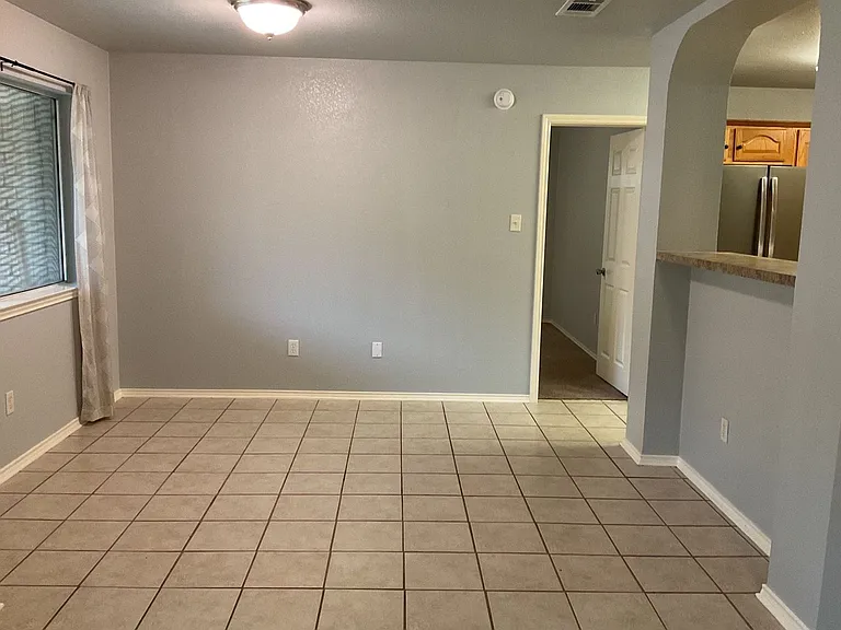 4507 Twin Oaks Cir — Photo 10