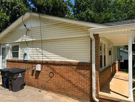3 bed, 974 sqft, $1,550 — Photo 3