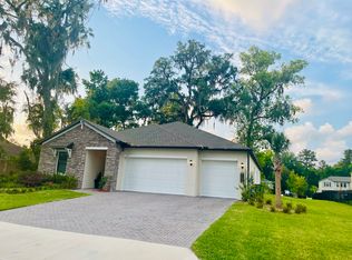 917 SE 42nd St, Ocala, FL 34480