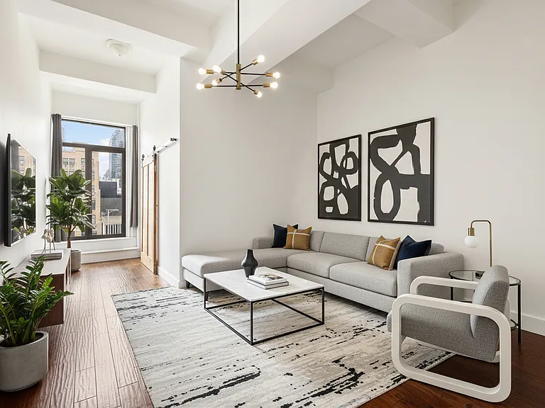 310 E 46th St #15G — Photo 1