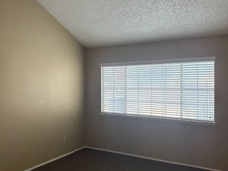 2601 Ashe Rd #26 — Photo 12