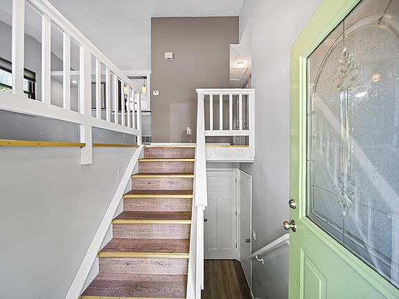 4th image of 1004 Swanton Ct