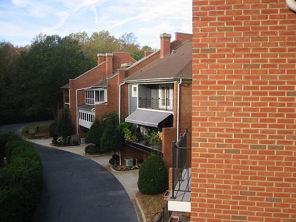 Garage Area behind Townhouse