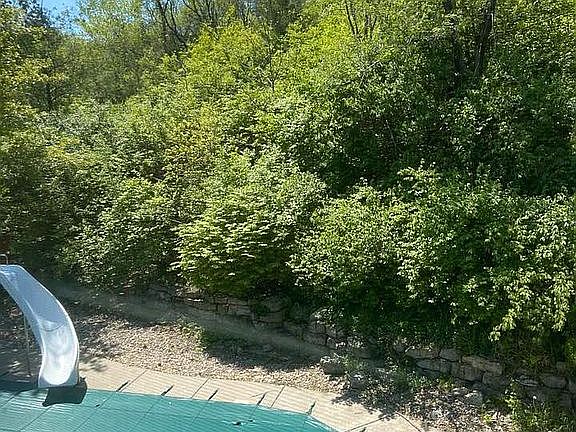 3rd image of 1406 Telford Dr