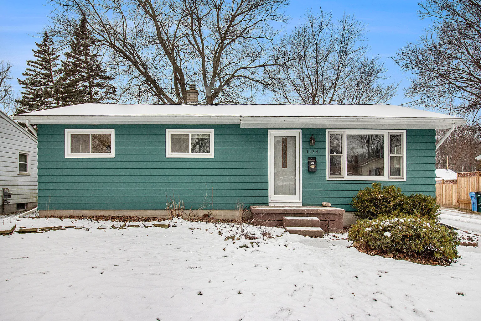 3124 Lawdor Rd photo 1