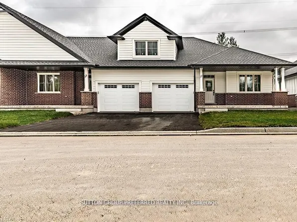 175 Glengariff Dr #28, Southwold, ON N5P 3T2