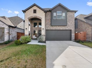 3904 Ford Dr, Forney, TX 75126