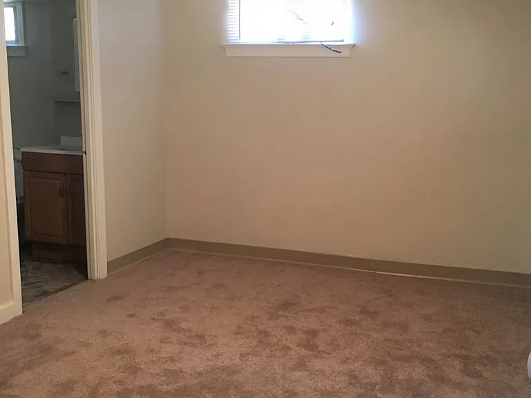 518 Wyoming Ave — Photo 7