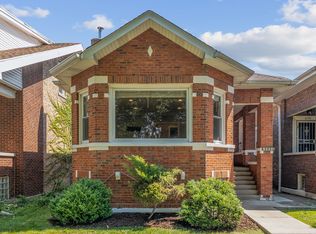 8229 S Rhodes Ave, Chicago, IL 60619