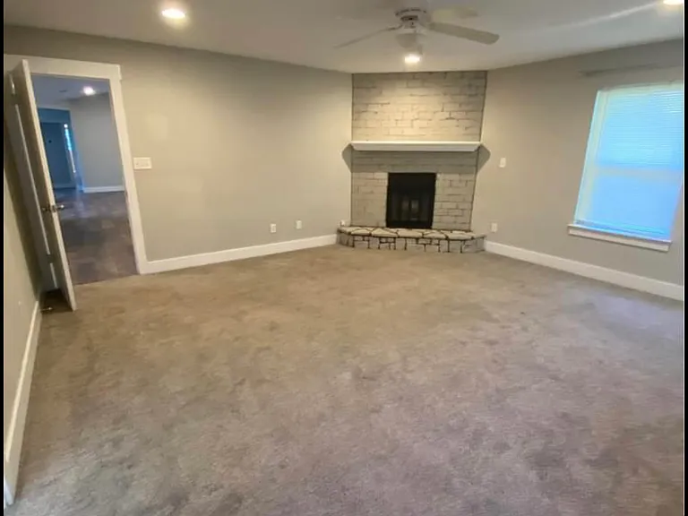 3871 Paradise Bay Dr — Photo 4