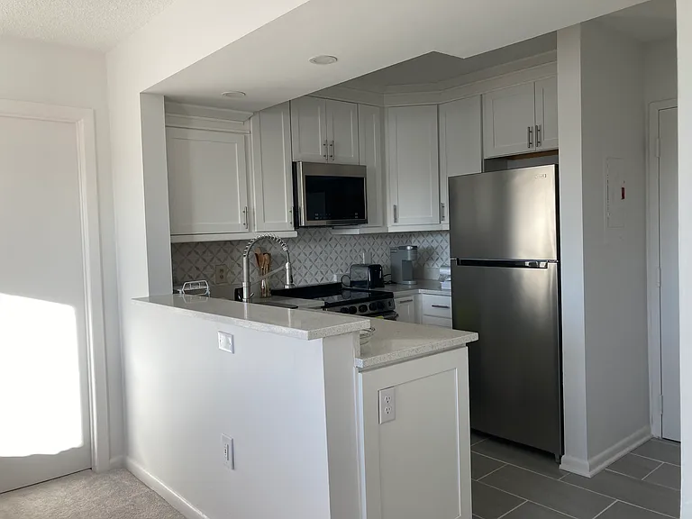 1600 Park Cir — Photo 25