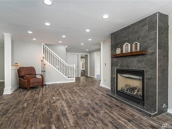 4th image of 7411 95th Ave SW