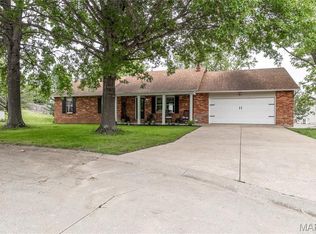 1006 Dearmore Ct, Cape Girardeau, MO 63701