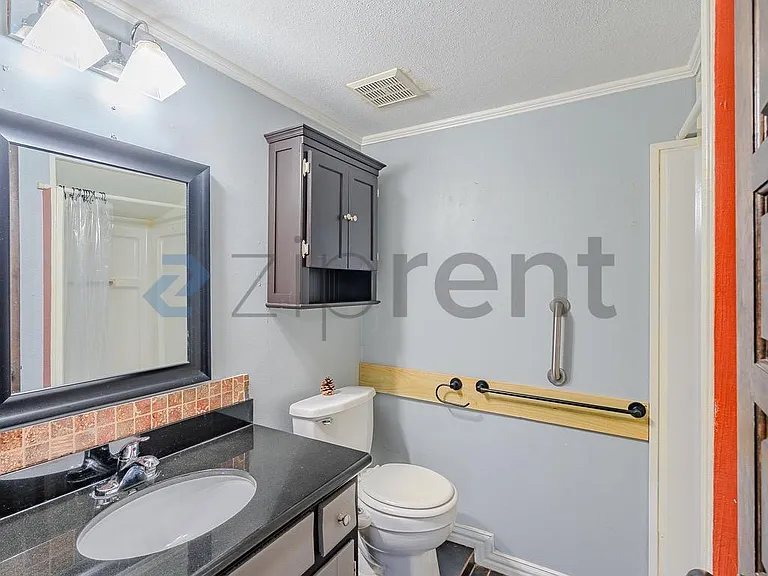 14515 Wunderlich Dr #403 — Photo 25