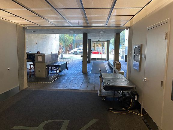 4th image of 855 Folsom St APT 525