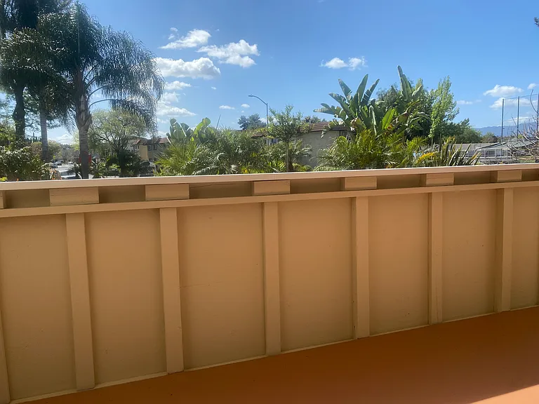 3333 Cabrillo Ave — Photo 16