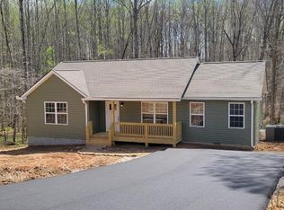 478 Hickory Ln, Sparta, TN 38583