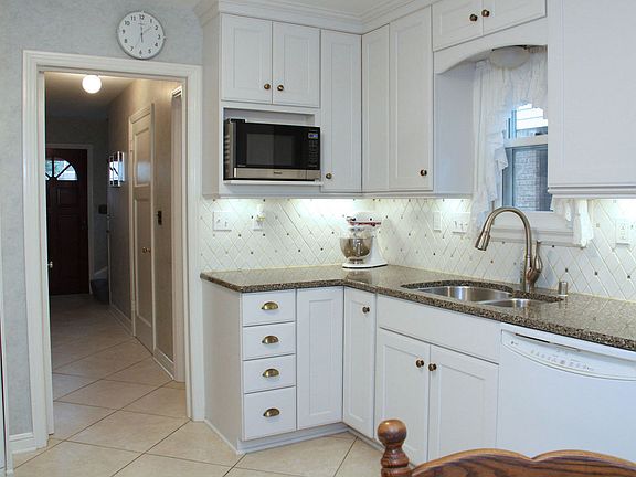 4th image of 2335 N 89th St
