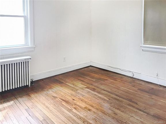 3rd image of 202 Winber Dr