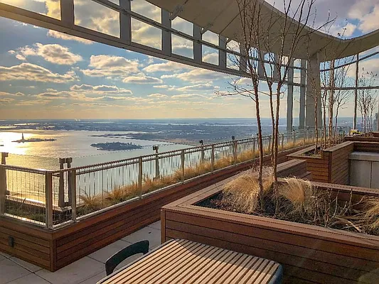 Rented by Harbor Properties International LLC | media 31