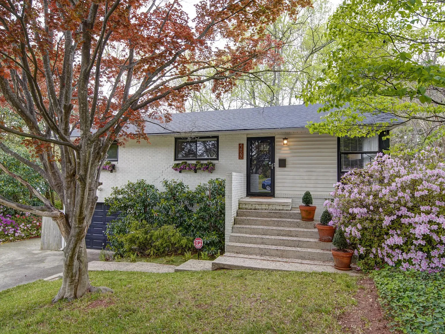 Murrayhill Rd, Charlotte — Photo 2