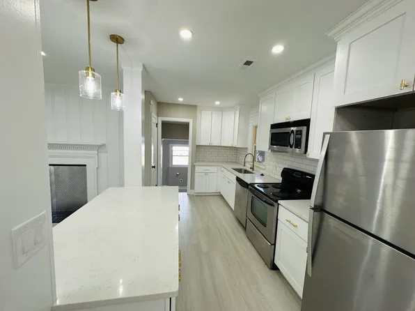 7146 Duffie Dr, Williamsburg, VA 23185