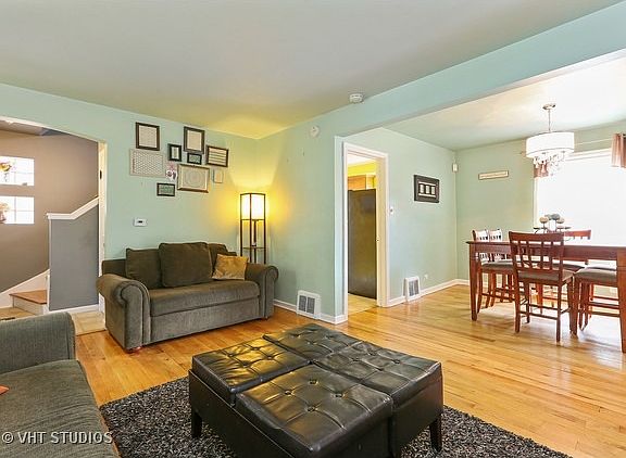 3rd image of 749 Westchester Blvd