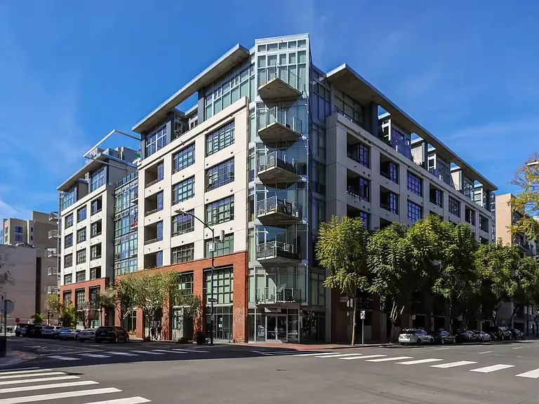 1050 Island Ave #105 — Photo 27