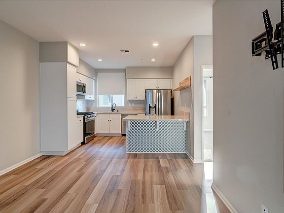 3rd image of 8850 Olive Ln Unit 14