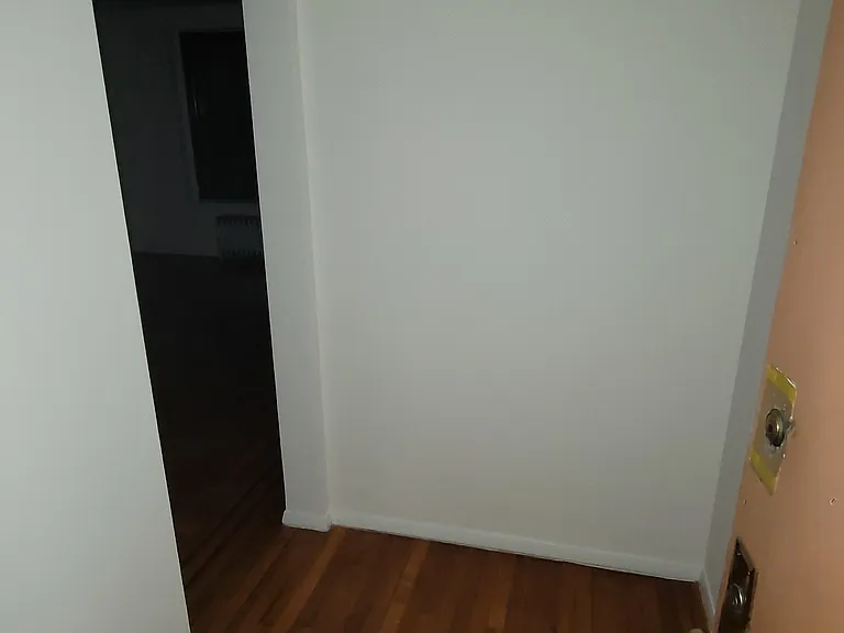 1115 Brighton Beach Ave — Photo 6