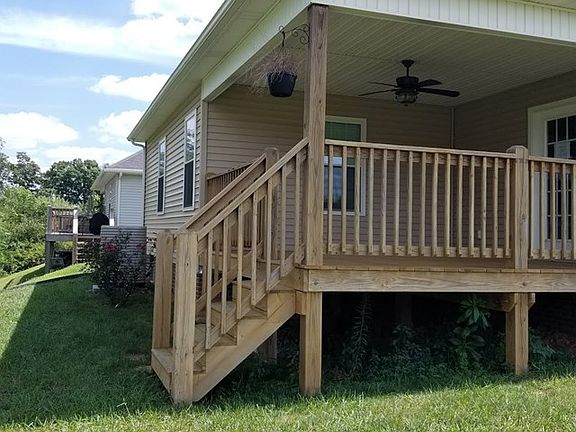2nd image of 212 Ashkirk Ln