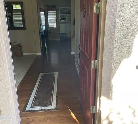 2nd image of 1133 Brookline Cir