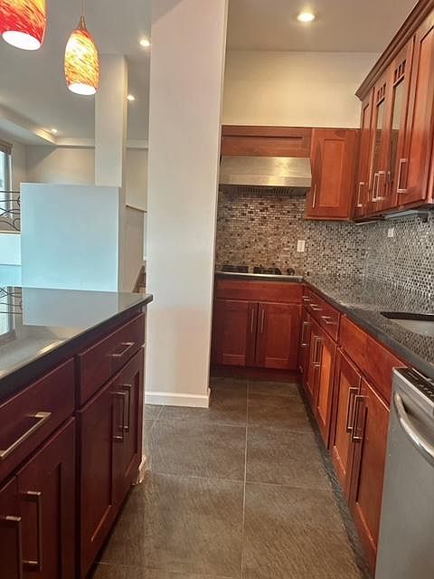 1st image of 6123 165th St #B