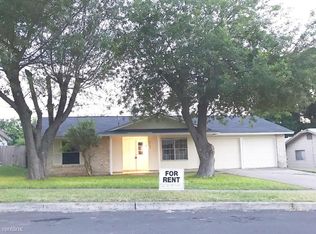 9726 Gold Dust Dr, San Antonio, TX 78245