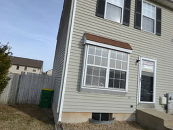 35 Cole Blvd, Middletown, DE 19709