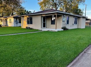 719 Small St, Bowie, TX 76230