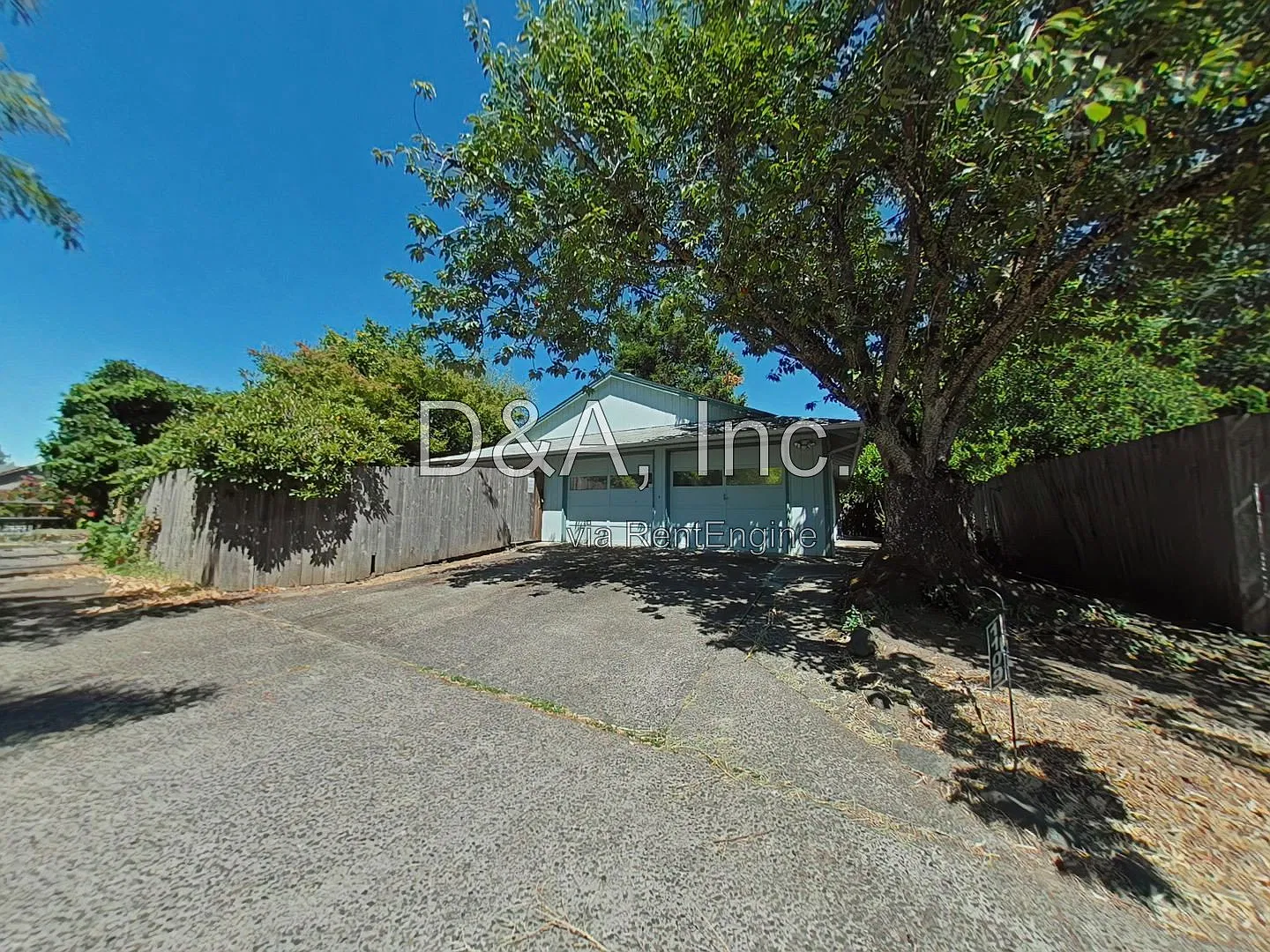 3 bed, 2.0 bath, 1331 sqft, $2,395 — Photo 1