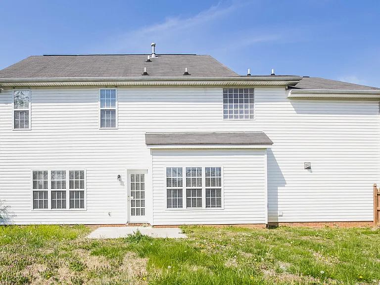 326 McGinn Grove Dr — Photo 14