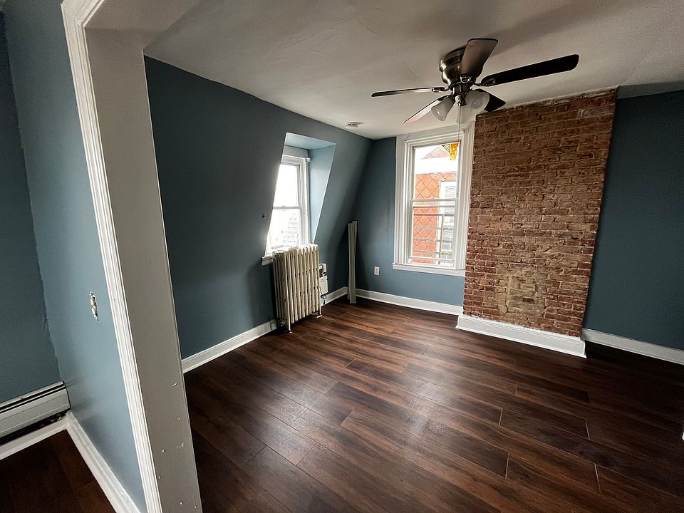 2nd image of 71 Atlantic St APT 3