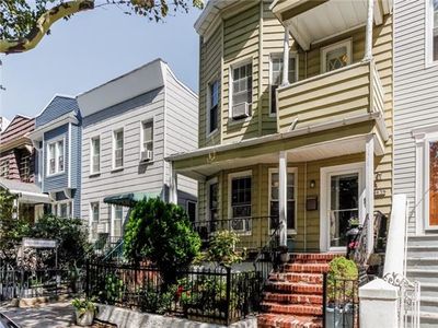 39 E 2nd St, Brooklyn, NY, 11218