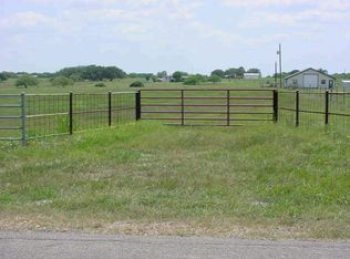 1685 Levi Sloan Rd, Victoria, TX 77904