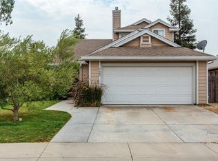 5489 Greenoaks Dr, Riverbank, CA 95367