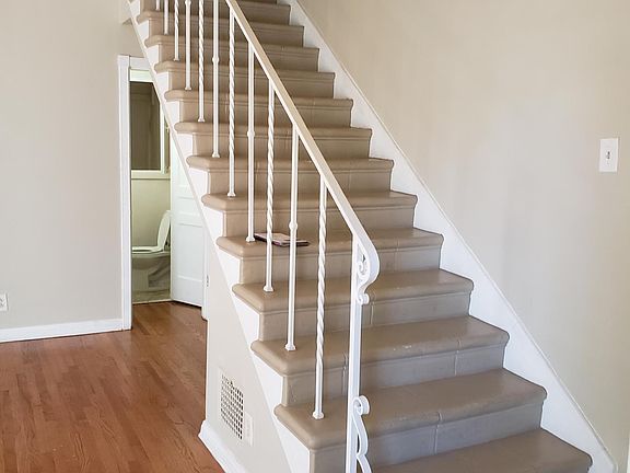 5th image of 1866 N Edgemont St